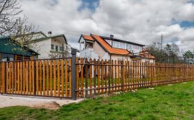 Frile Apartments