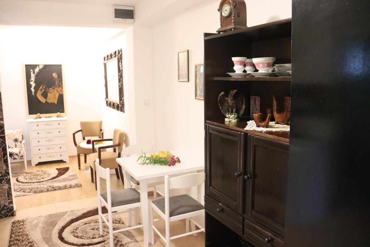 Frile Apartments Nikšić Esterno foto