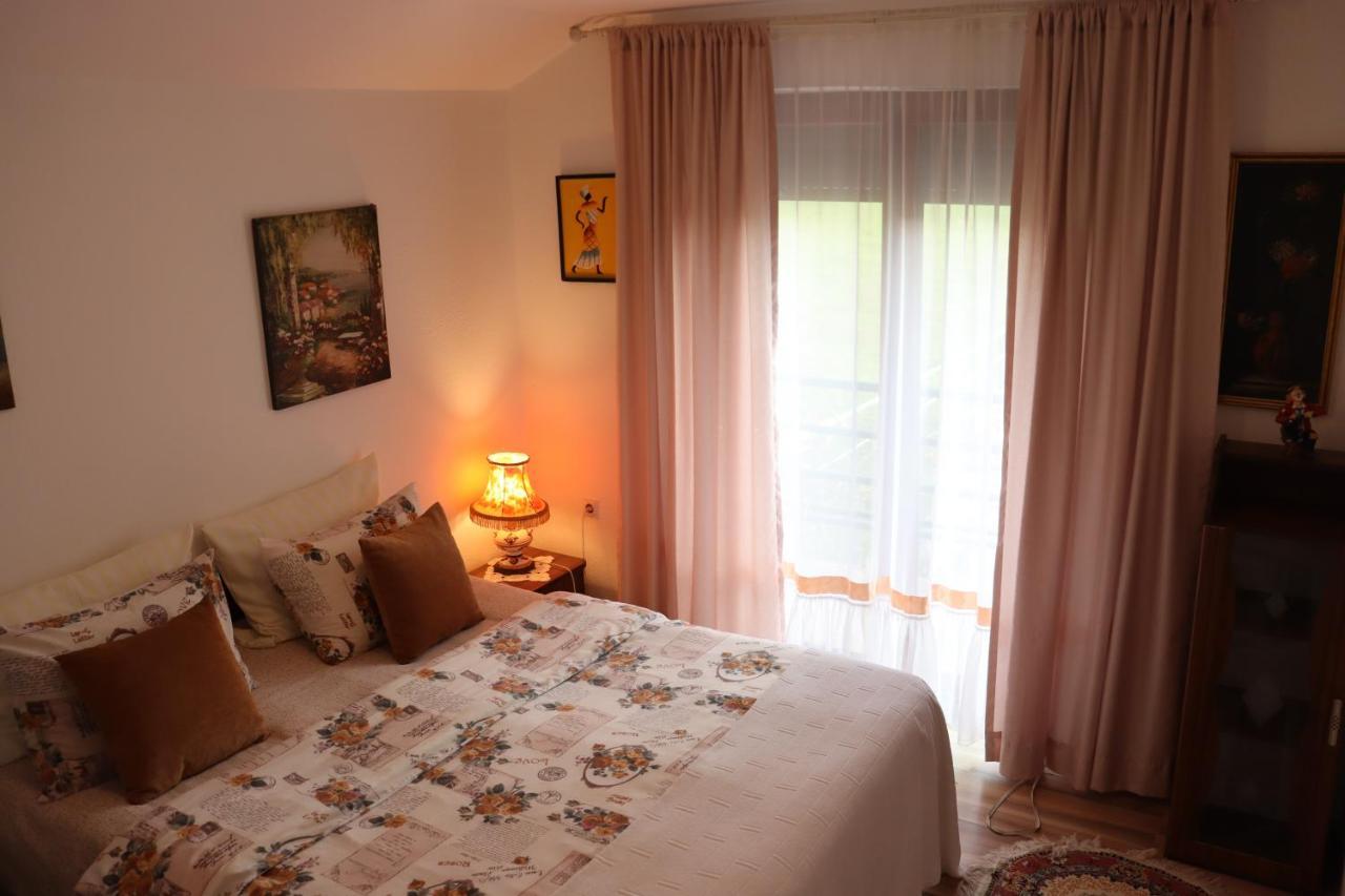 Frile Apartments Nikšić Esterno foto