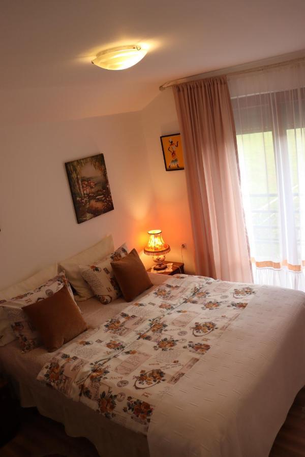 Frile Apartments Nikšić Esterno foto