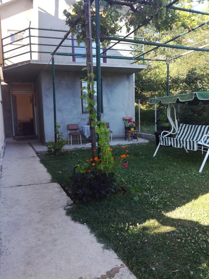 Frile Apartments Nikšić Esterno foto