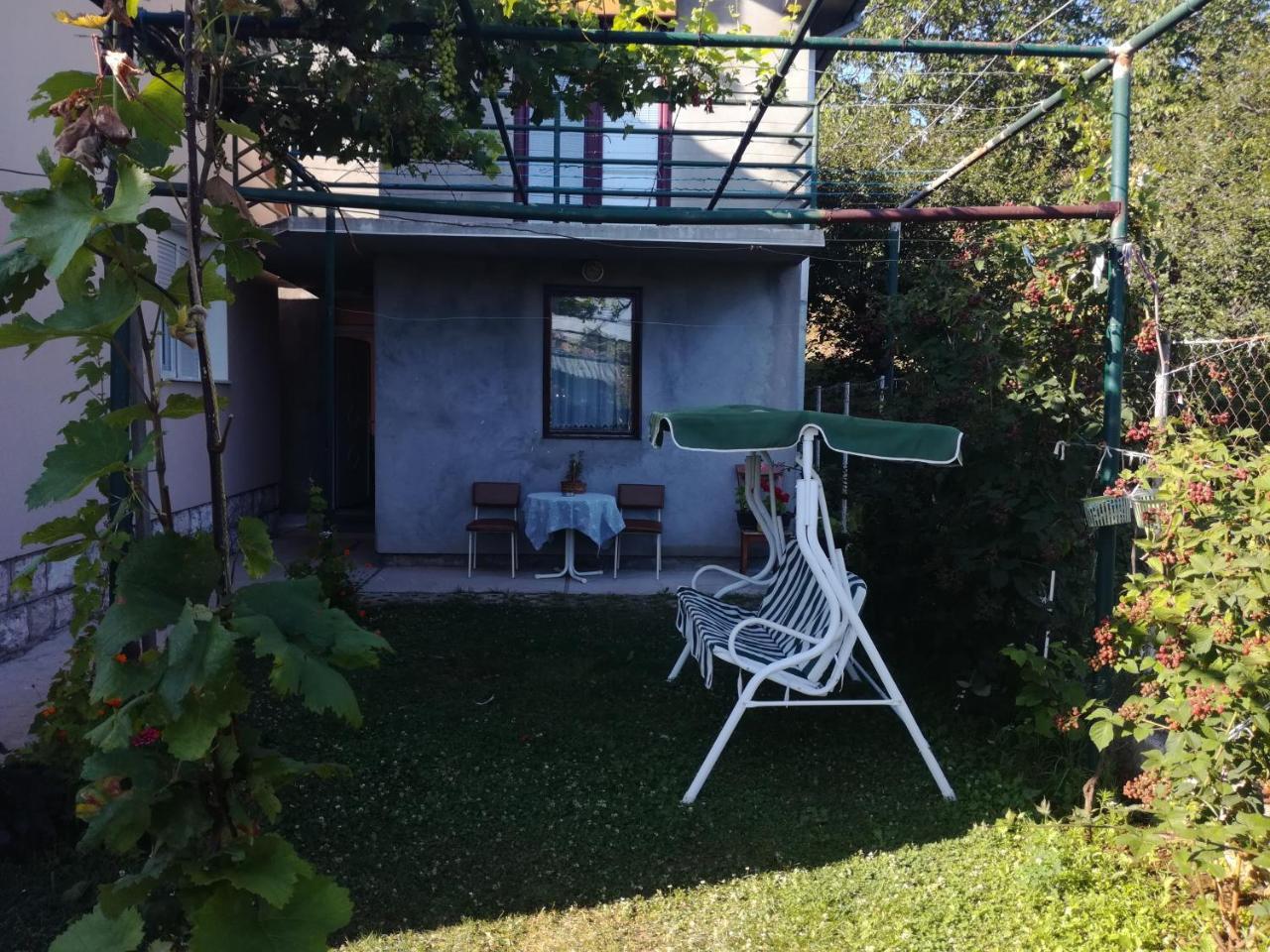Frile Apartments Nikšić Esterno foto